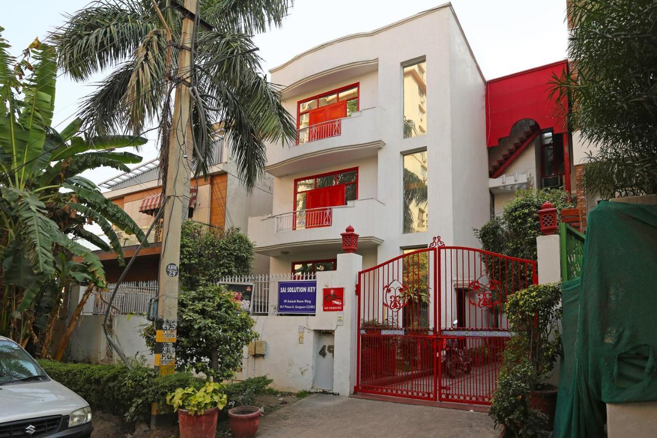 Oyo Near Mg Road Near Aravali Biodiversity Park Gurgaon Buitenkant foto